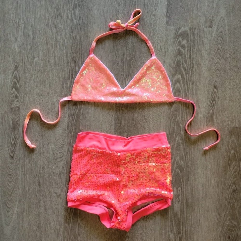 CLEARANCE!! Coral Sequin Set w/ White Fishnet Crop Rave Outfit - Picture 4 of 9